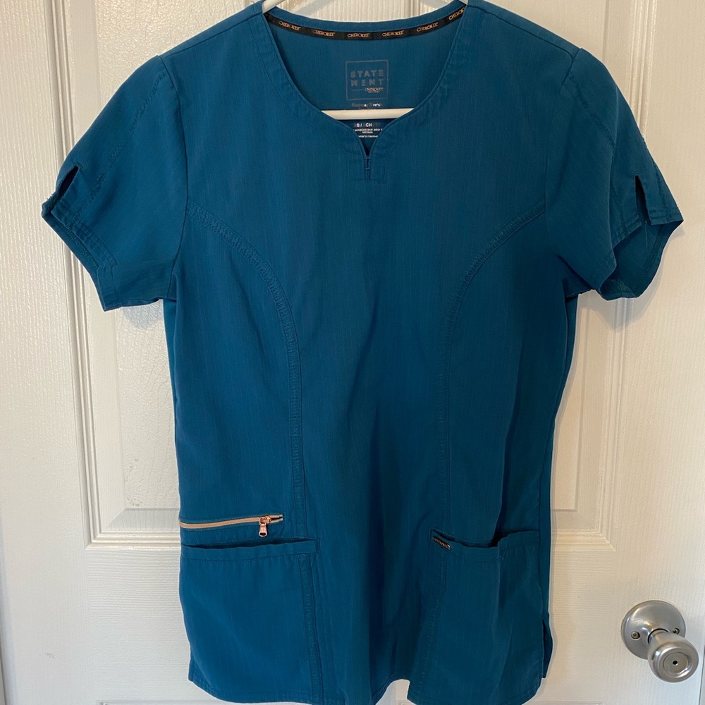 Teal Cherokee medical stretch Scrubs 2 tops 1 bottom